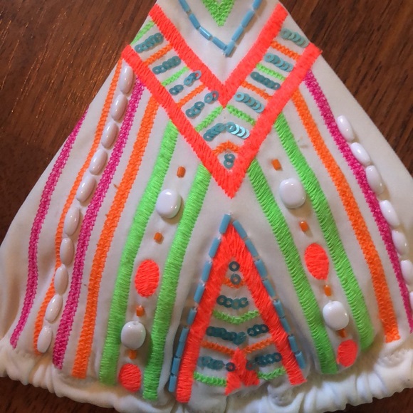 Victoria’s Secret Sz Small bikini top - Picture 4 of 10